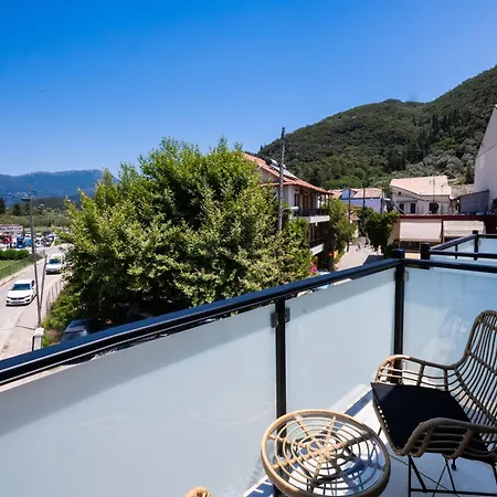 Baron * Vasiliki (Lefkada)